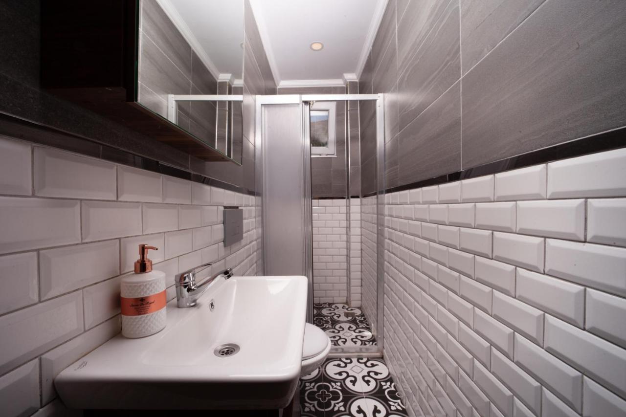 Taxim Cool Hotel Istanbul Exterior foto